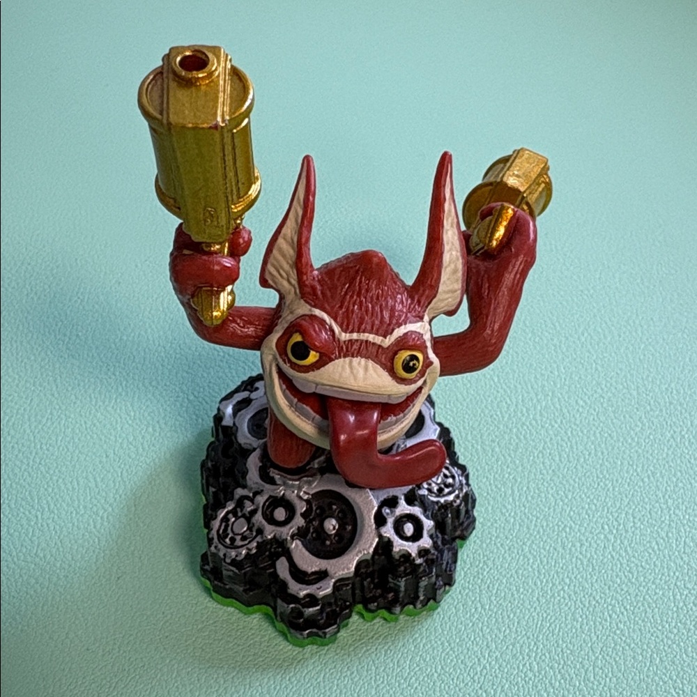 Skylanders Spyro's Adventure Trigger Happy Action Figure, Game Figure Toy